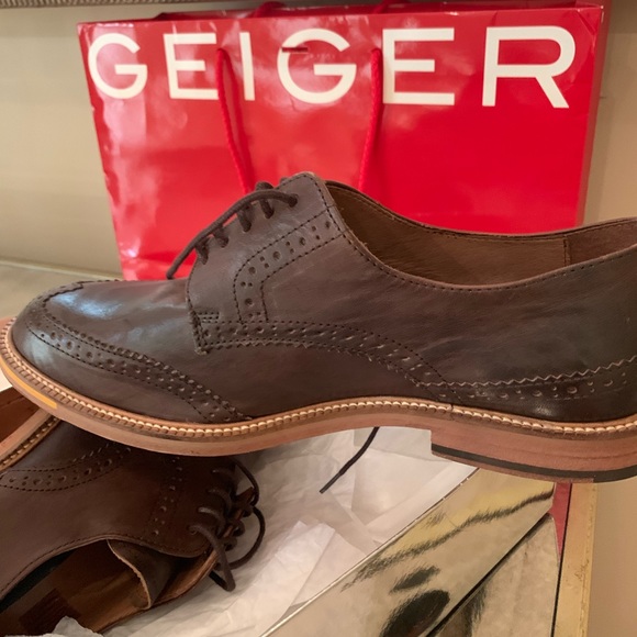 Shoes - Picture 1 of 3